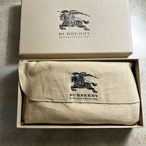 Burberry wallet.